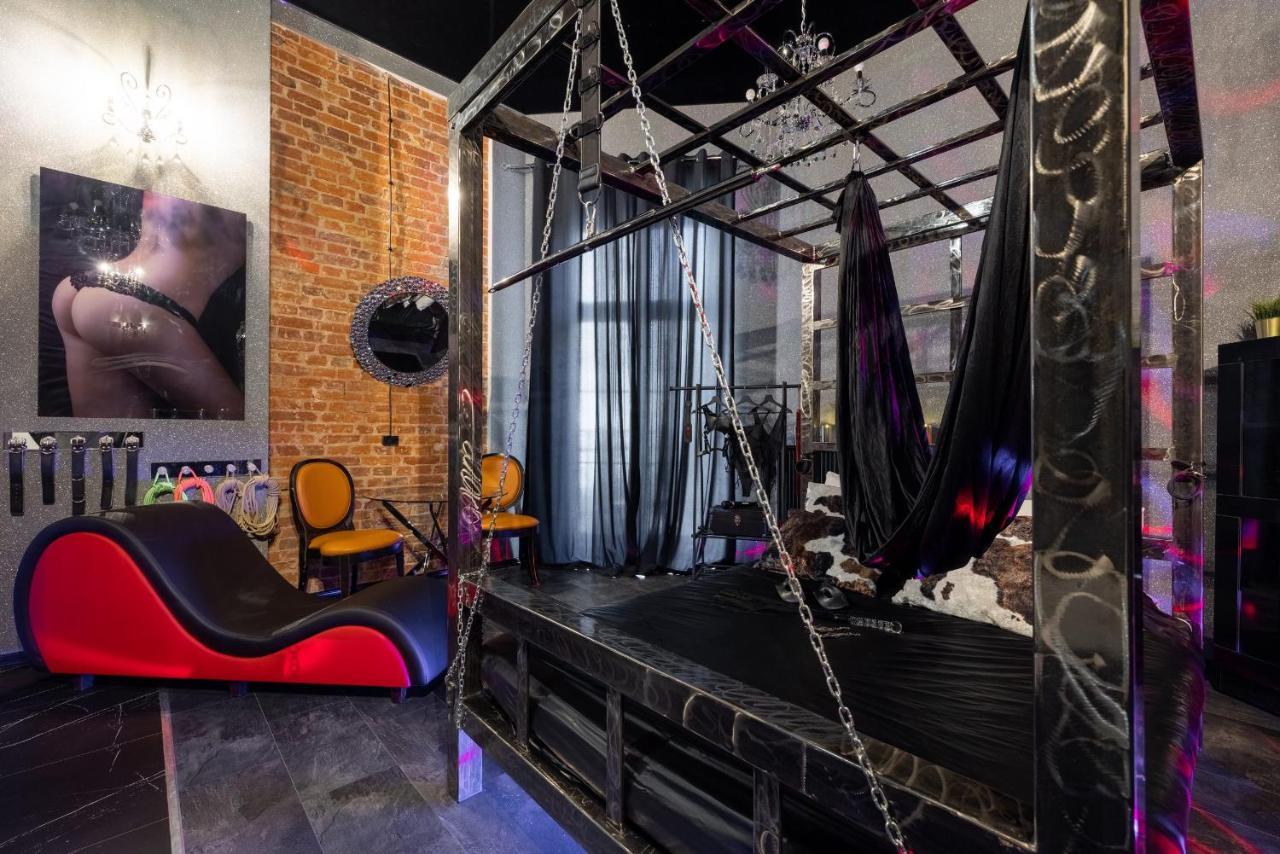 Bdsm Abast Grey Manufaktura Centrum Miasta Legionów 18 Parking Bezpłatny Apartament